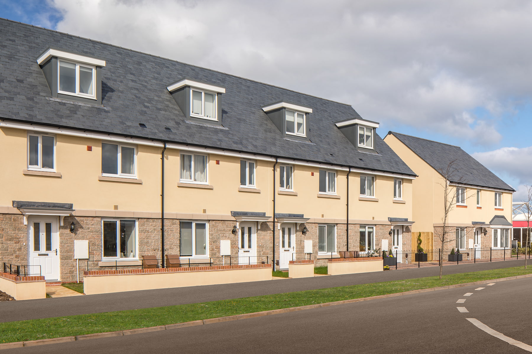 2.5 storey homes at Jasmine Walk