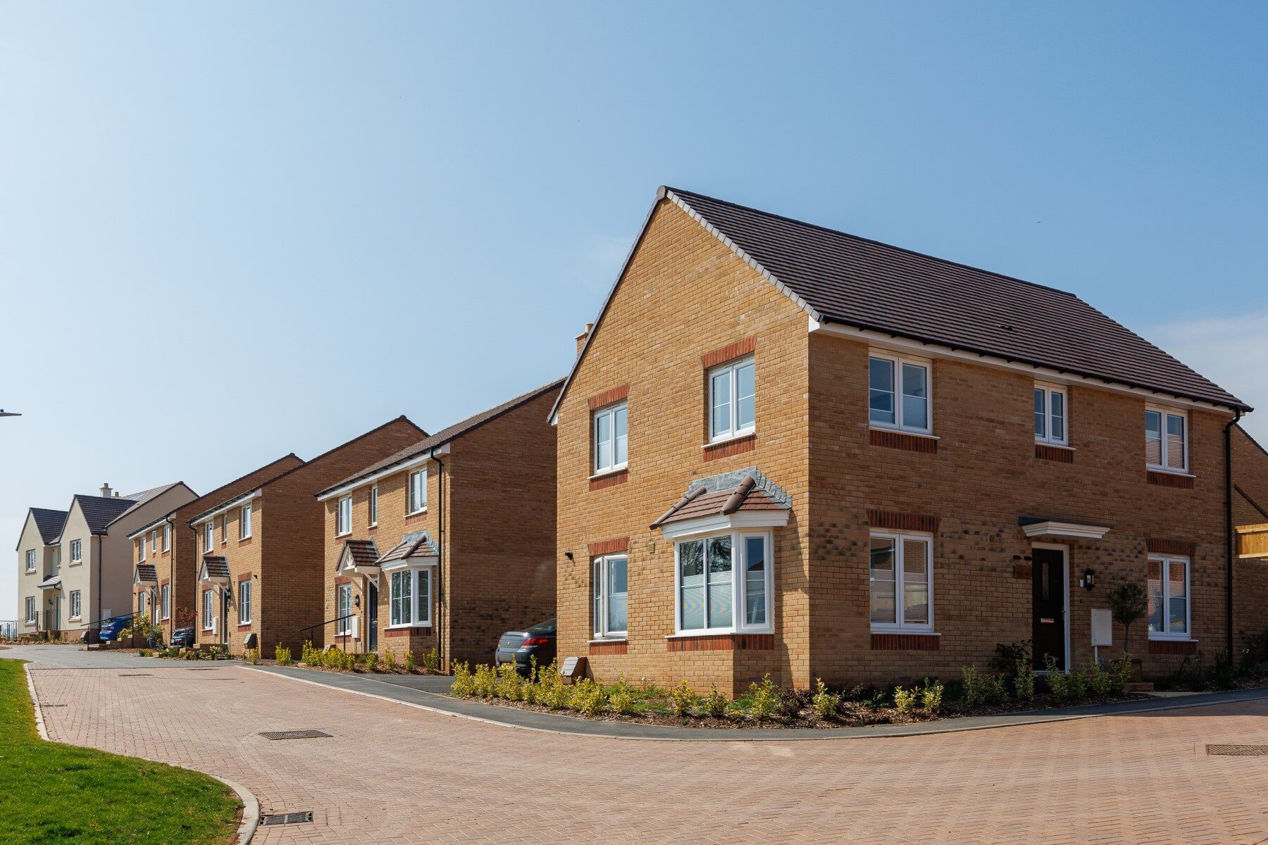 Beautiful 2, 3, 4 and 5 bedroom homes