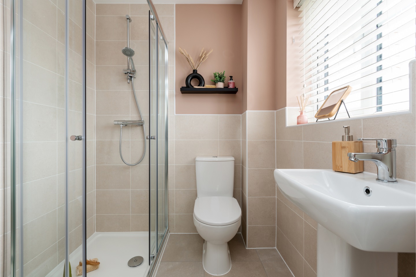 Enjoy your very own en suite