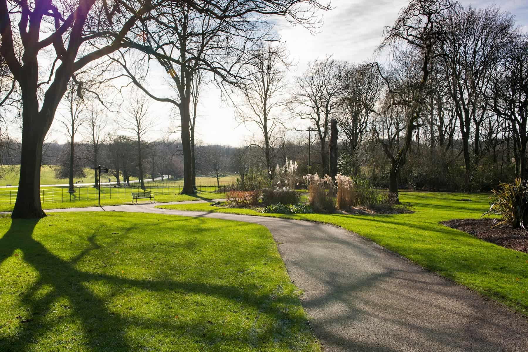 Reach Heaton Park in 15 minutes, the largest park in the North West