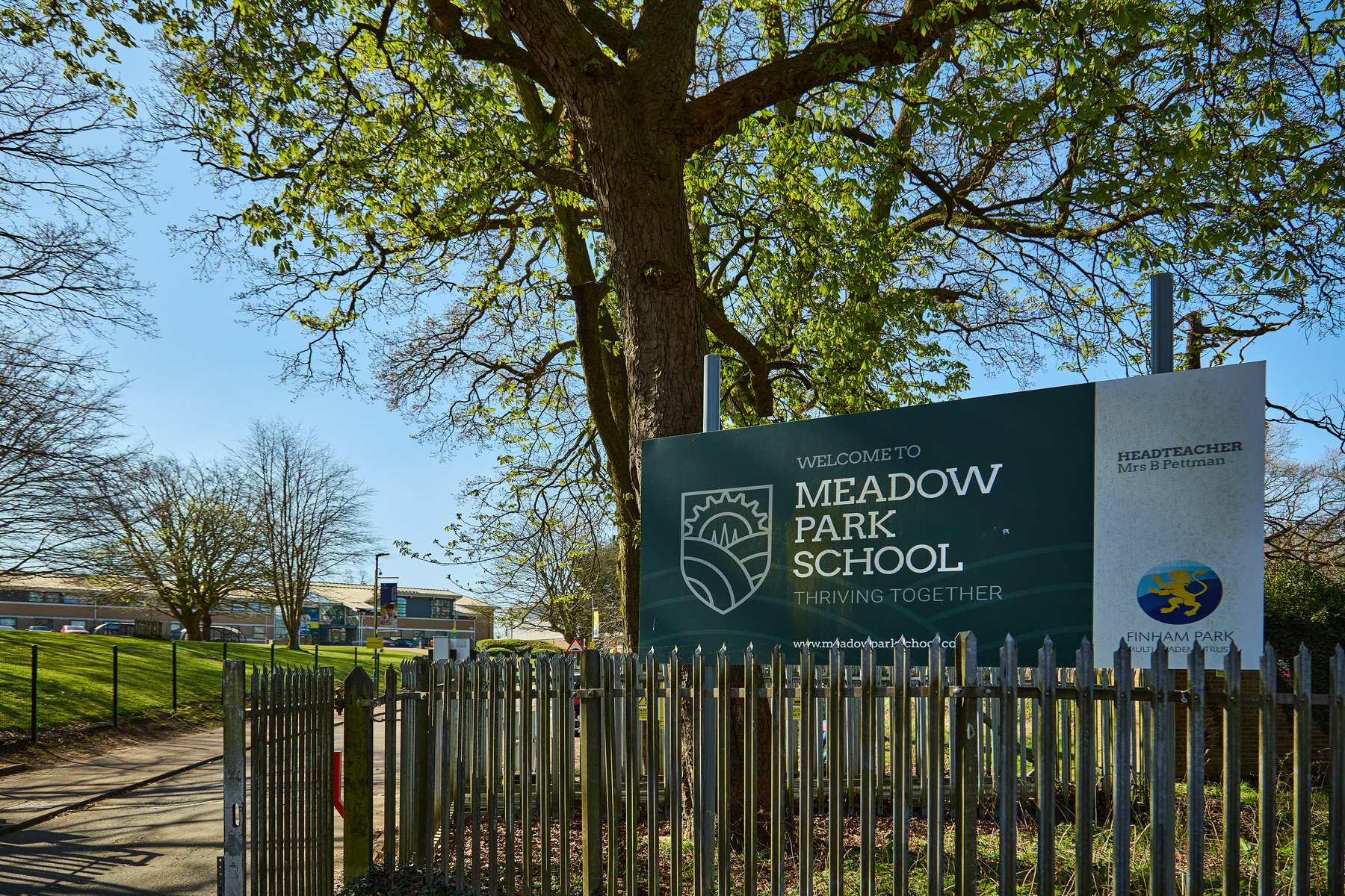 Plenty of local schools in the surrounding area
