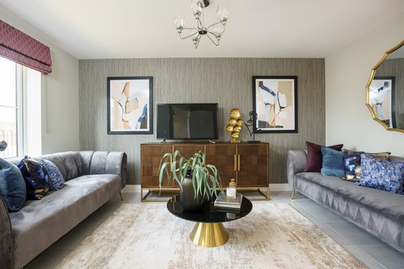 4 bedroom semi-detached