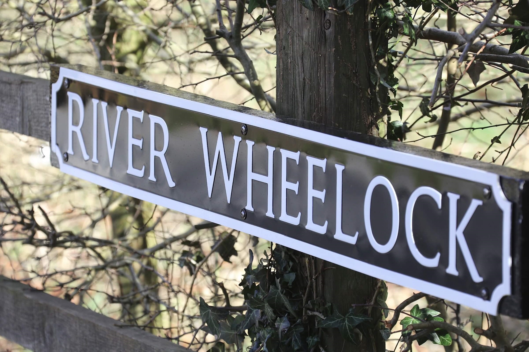 The River Wheelock sits just a stones throw away