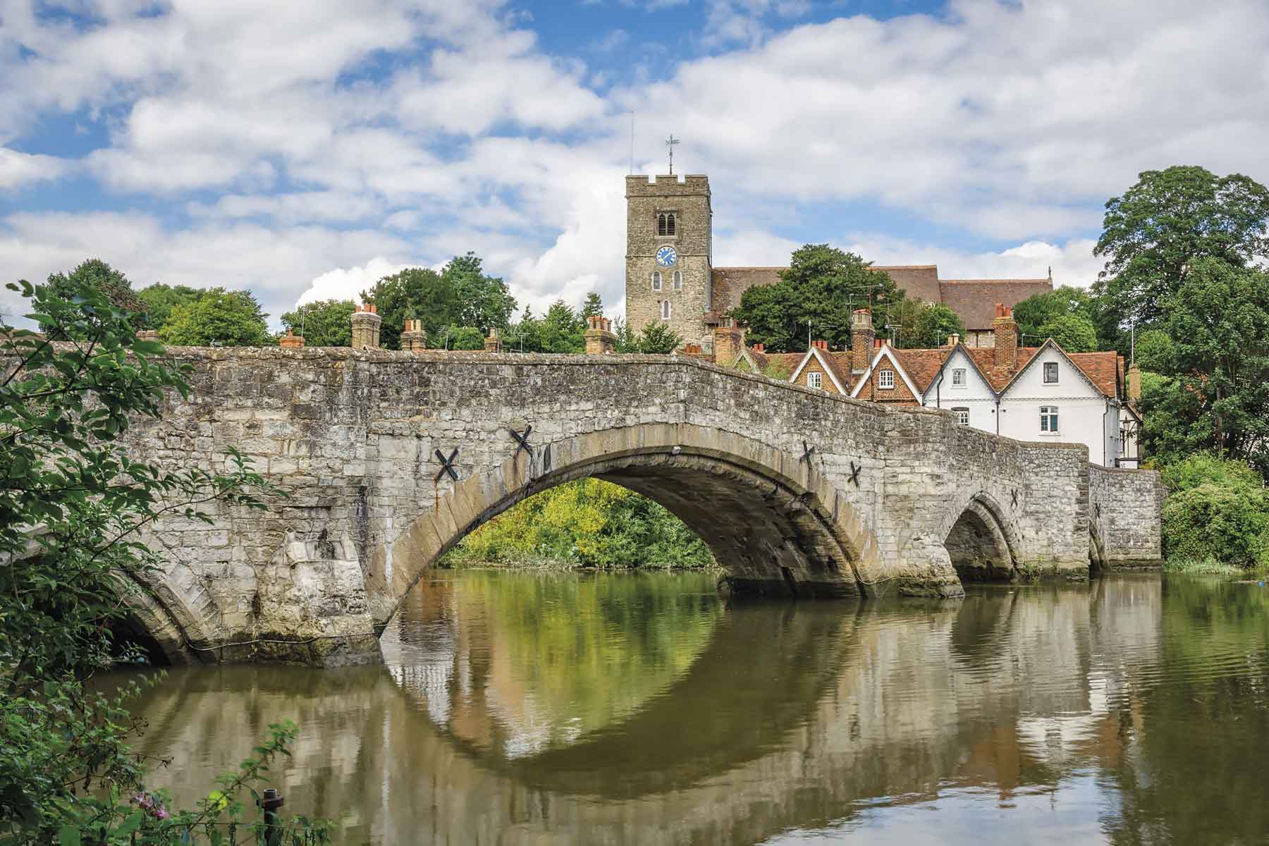 Barming village offers idyllic scenery, local amenities & a primary school