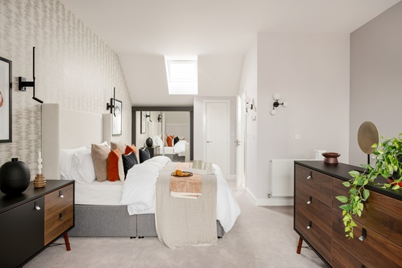 3 bedroom mid terrace