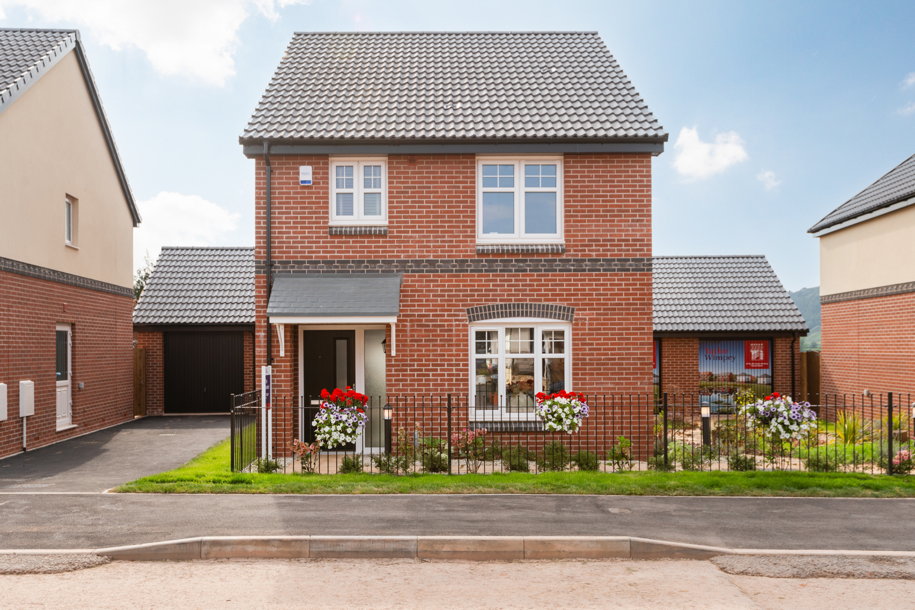Keeford Show home external