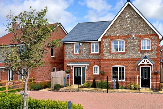 New homes for sale in East Grinstead ‧ Taylor Wimpey