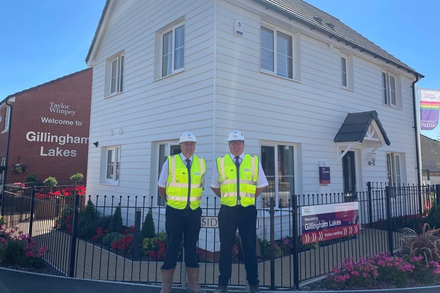 Gillingham Lakes ‧ New homes in Gillingham ‧ Taylor Wimpey