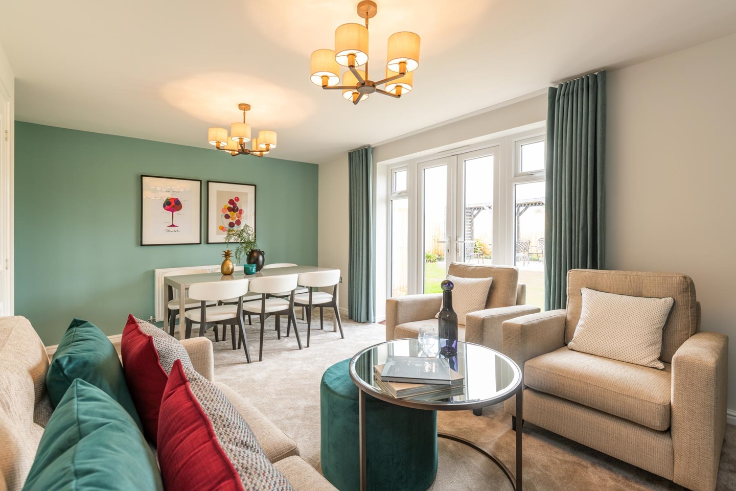 Living / dining area