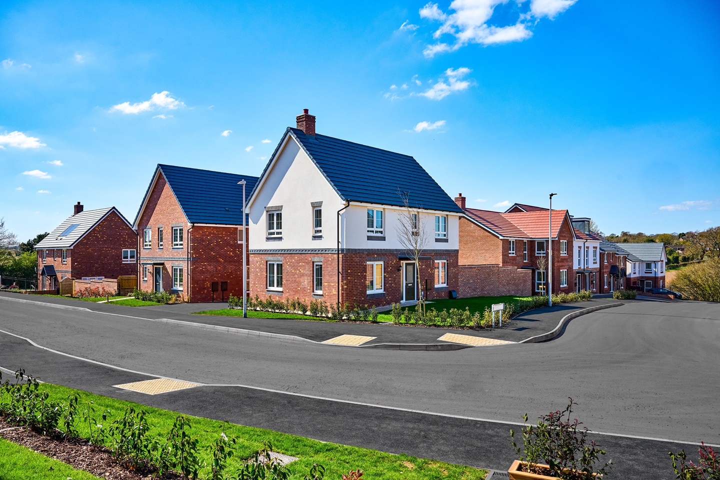 May street scenes 2025