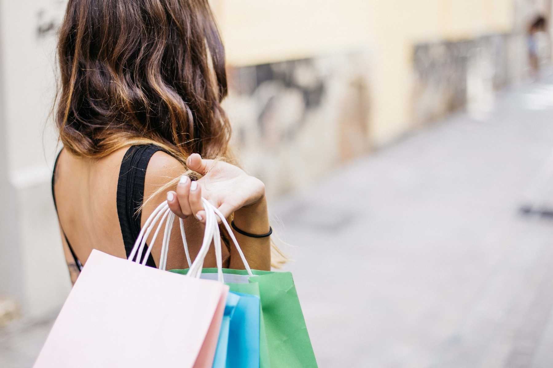 Girl with shopping bags