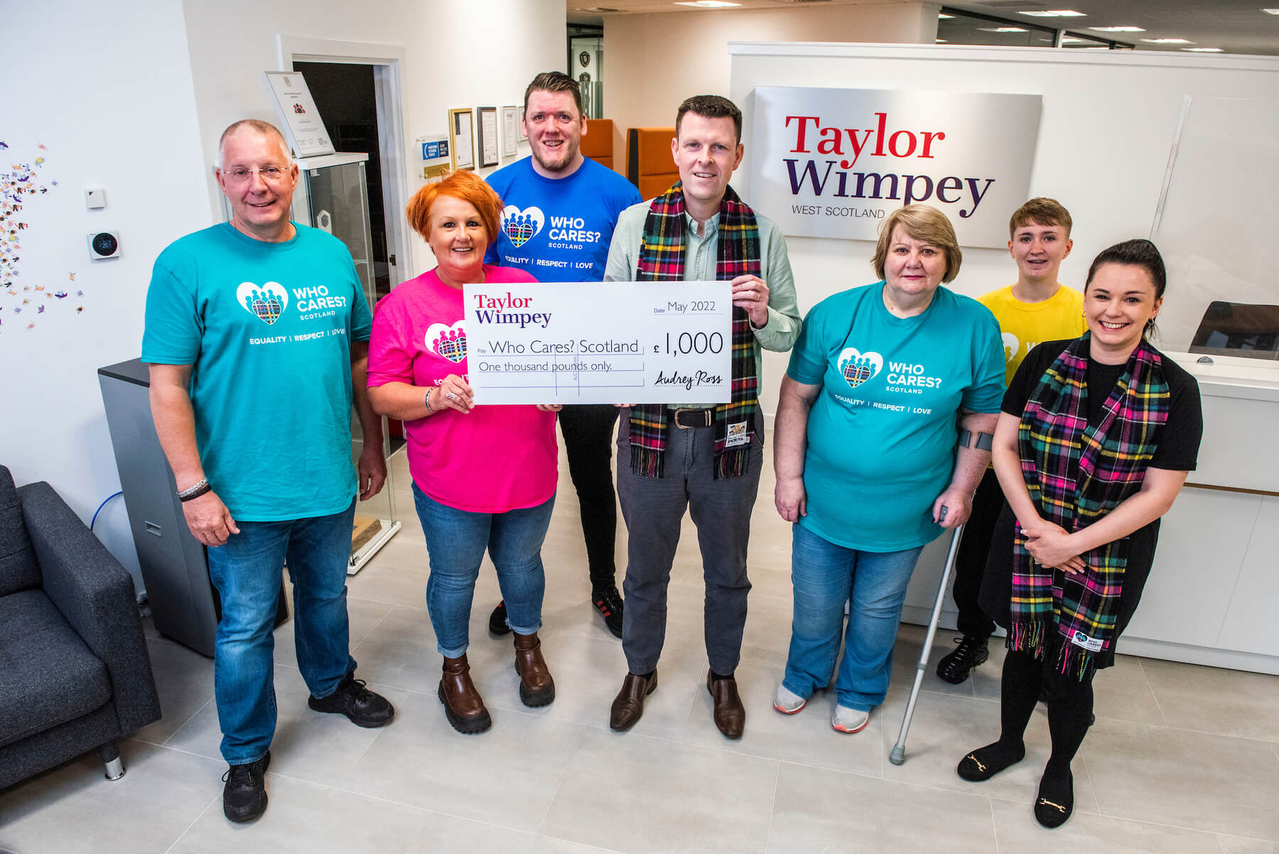 Taylor Wimpey West Scotland Paisley donation