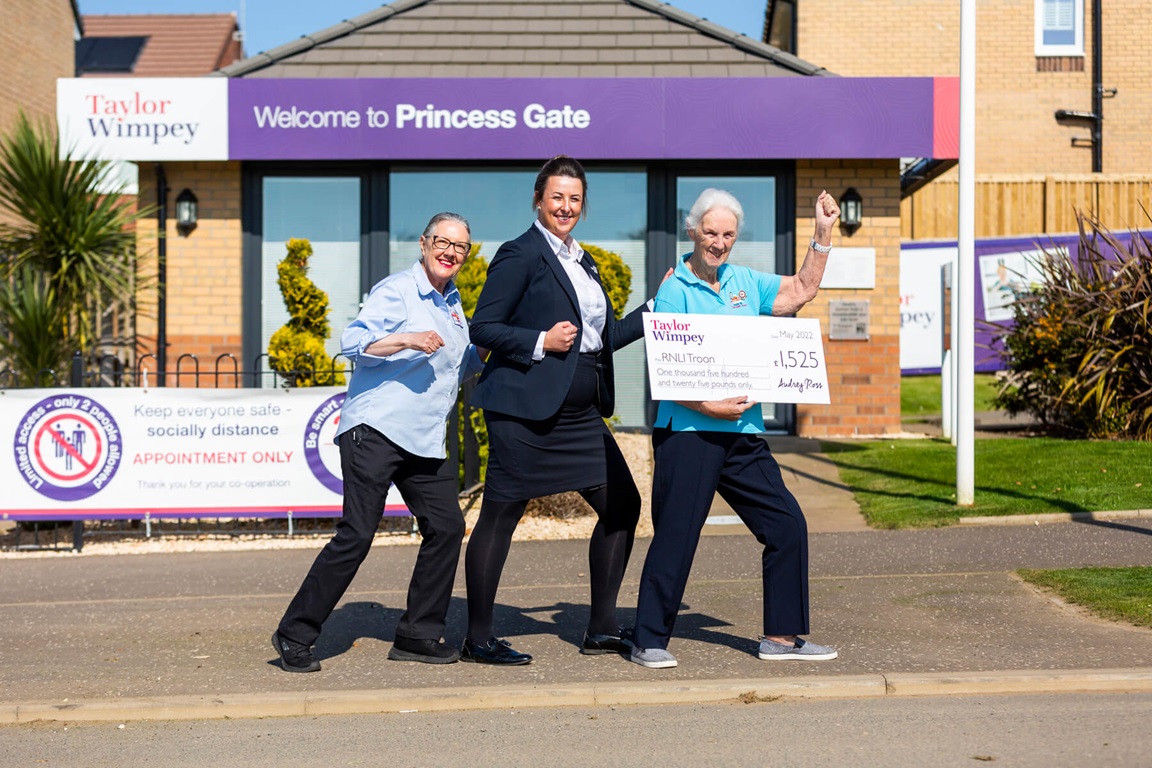 Taylor Wimpey RNLI Troon Princess Gate donation