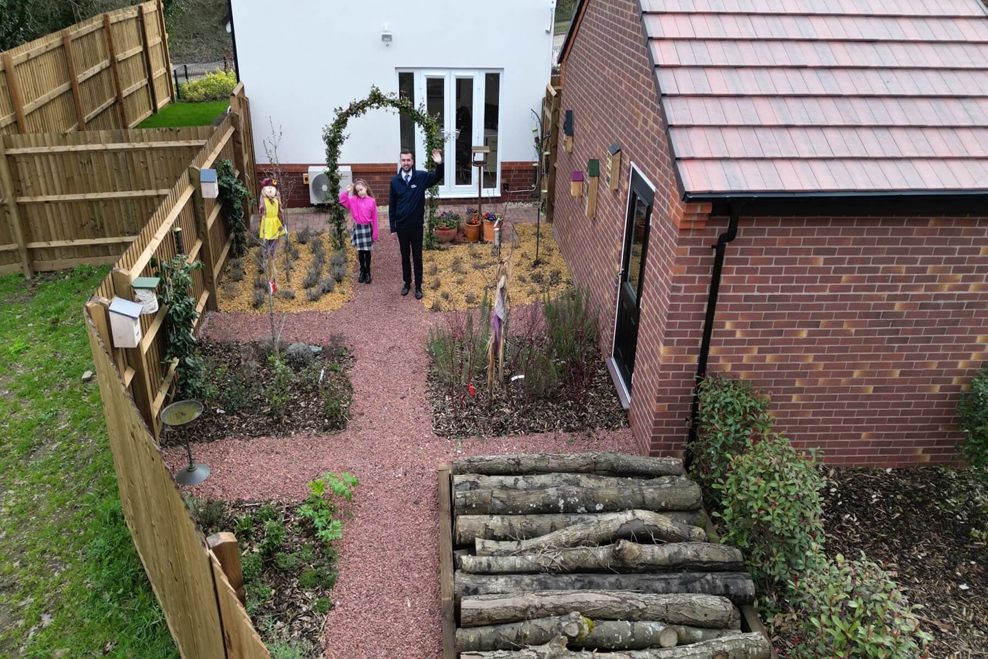 Show home garden 1 e
