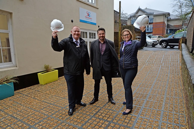 Taylor Wimpey South East launch Community Chest Competition