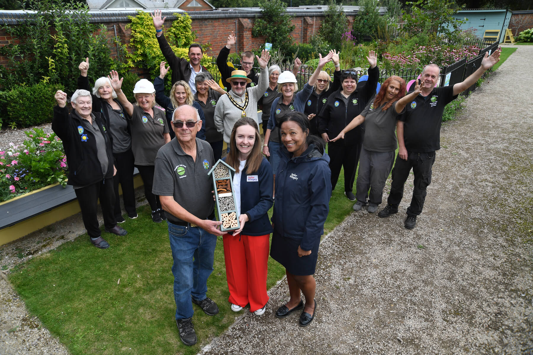 Taylor Wimpey donate a bird box to Houghton Hall Park