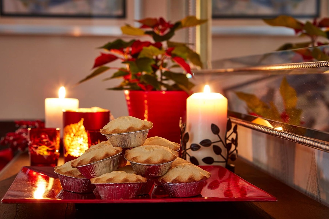 Christmas mince pies and candles