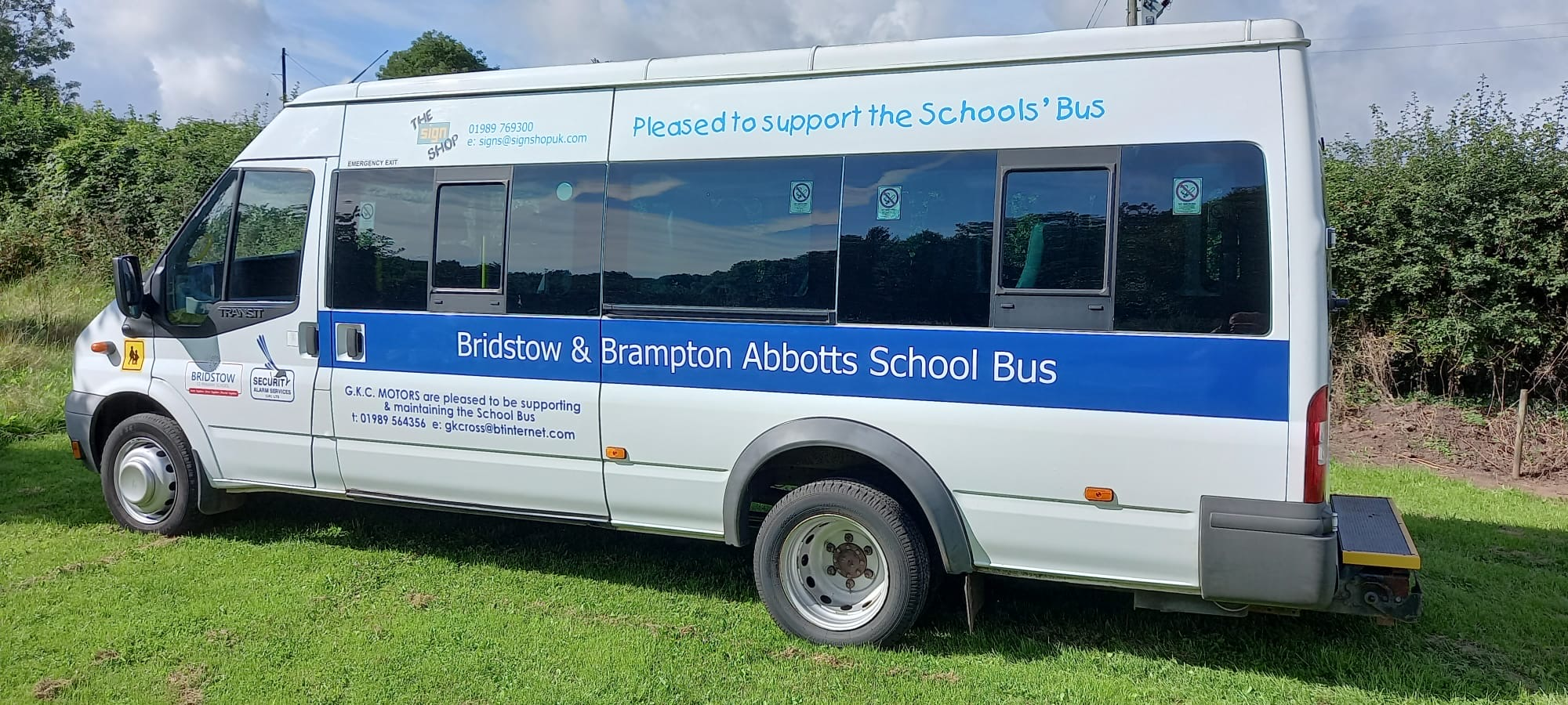 Brampton Abbott school bus